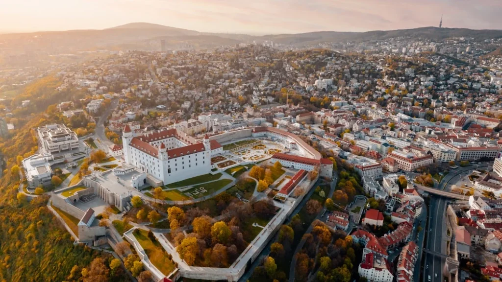 investicny projekt slovensko elwion.com